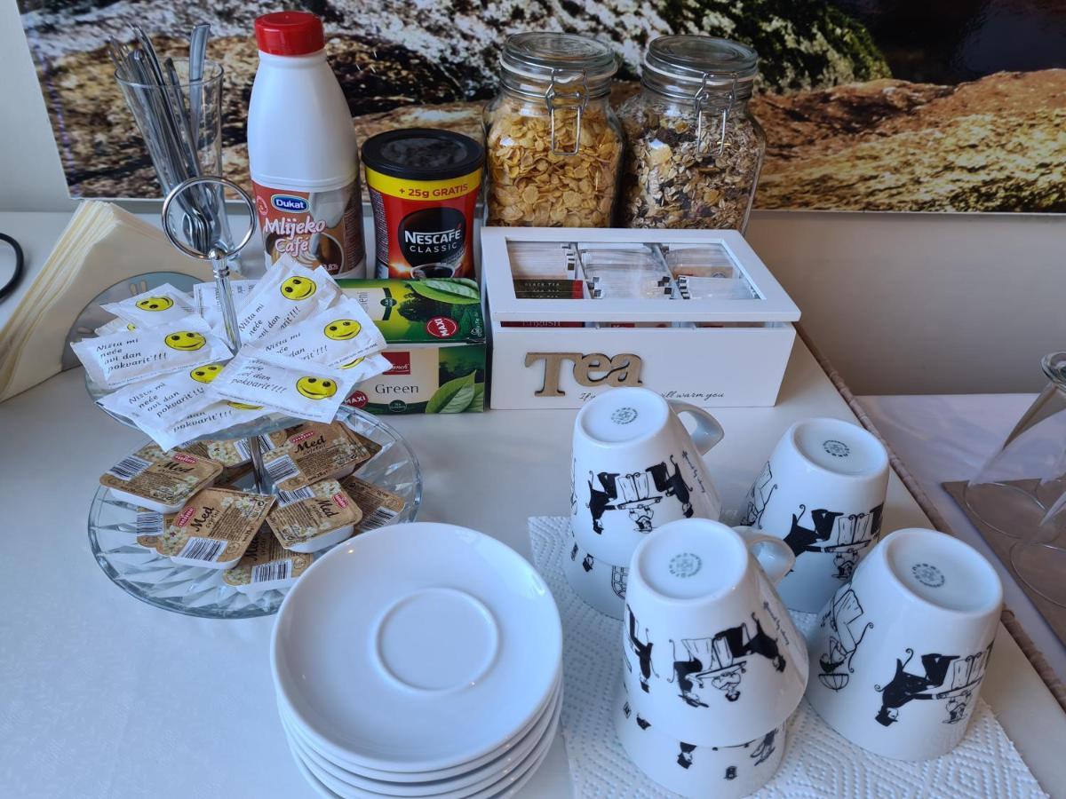 קנין Guest House Slatki Snovi מראה חיצוני תמונה